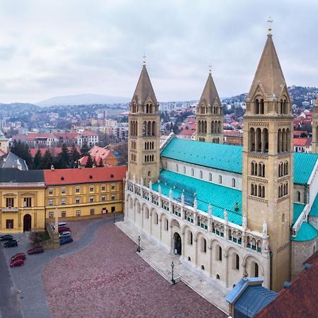 Casa Victoria Apartment Печ Екстериор снимка